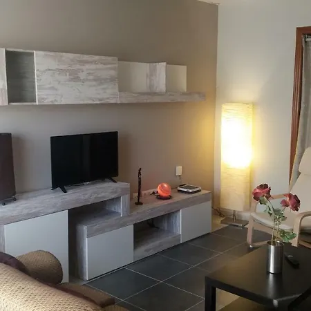 2v Luxury Near Apartament